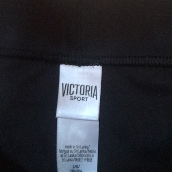 Victoria secret pants - Picture 2 of 5
